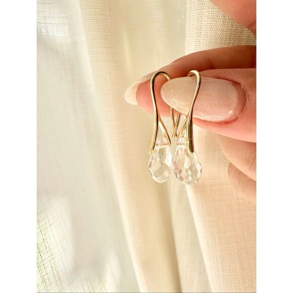 Iridescent teardrop dangle earrings - Picture 10 of 11